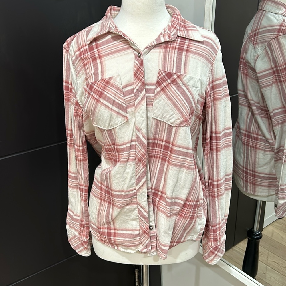 Cute plaid shirt. Worn once. Not missing any buttons.